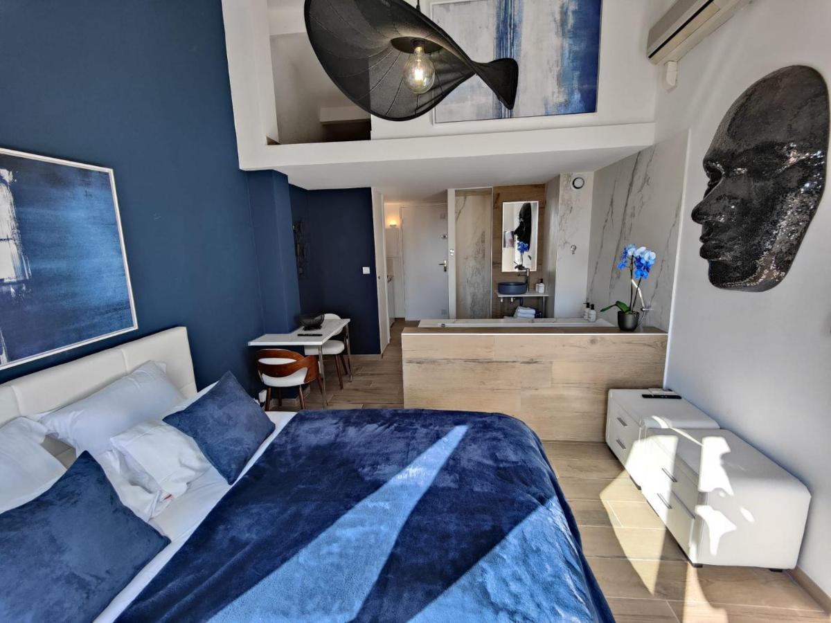 Suites Jm - Les Pins Marines - Jacuzzi & Vue Mer Bandol Dış mekan fotoğraf