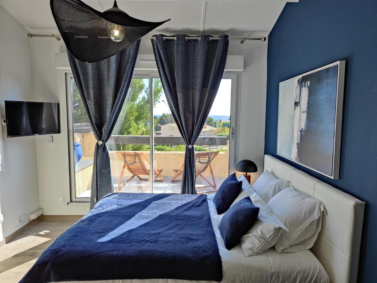 Suites Jm - Les Pins Marines - Jacuzzi & Vue Mer Bandol Dış mekan fotoğraf